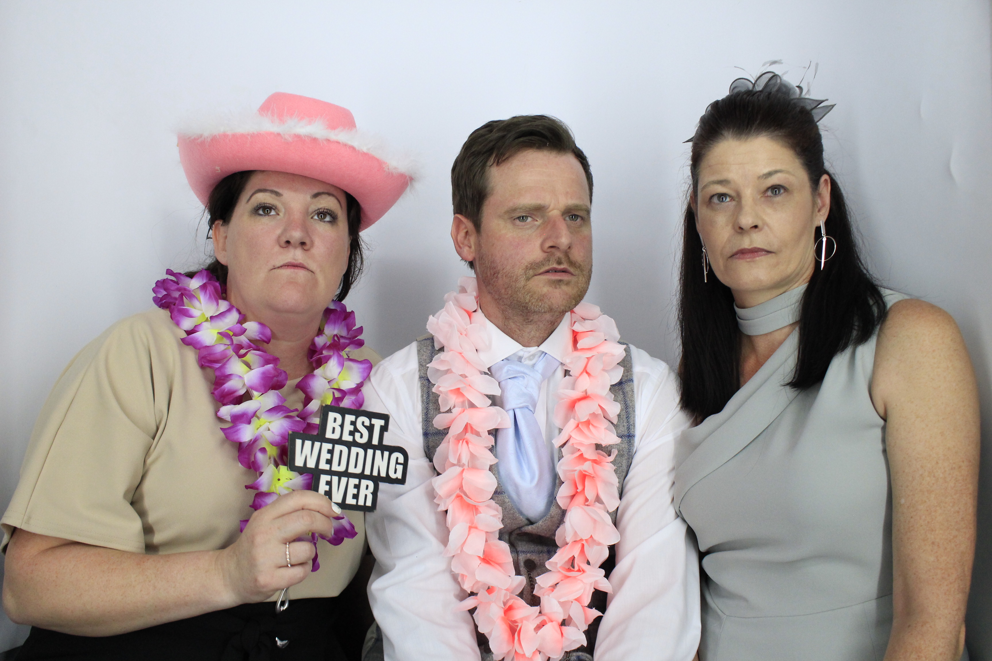 Mr & Mrs Hill's Wedding | View more photos from the event at gallery.myphotoboothexperience.co.uk/u/MyPhotoBoothExperienceLtd/Mr-Mrs-Hills-Wedding